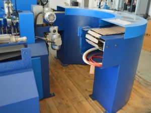 AUTOMATIC PLANT FOR CEMENTING, HEAT SETTING, MARKING AND ASSEMBLING INSOLES AND HELL BOARDS MODEL M.R. 92G - MANTOVANI